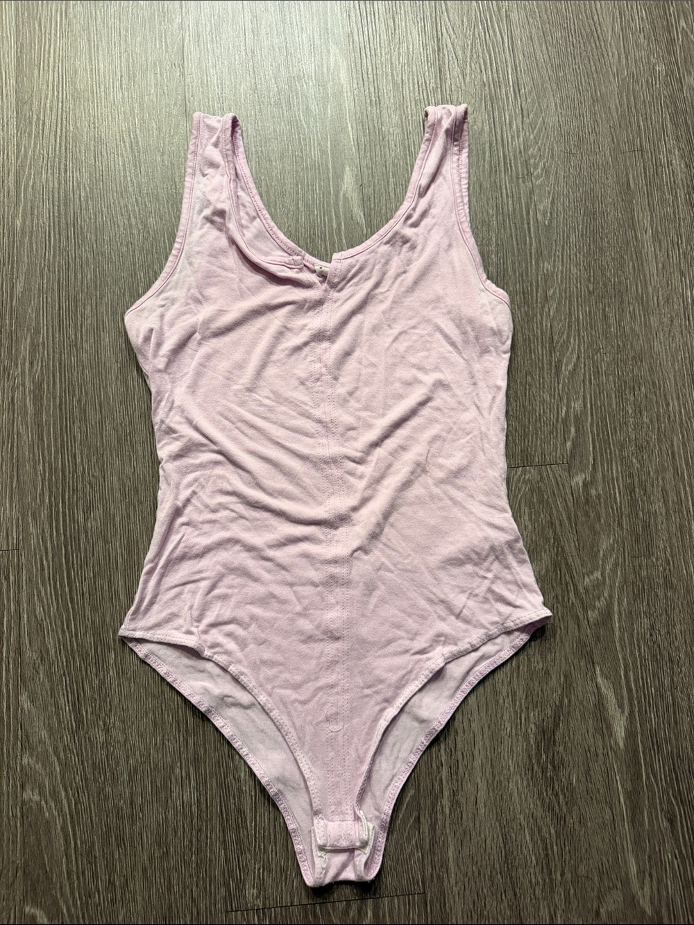 Women's Scoop Neck Bodysuit - Light Lavender Pink